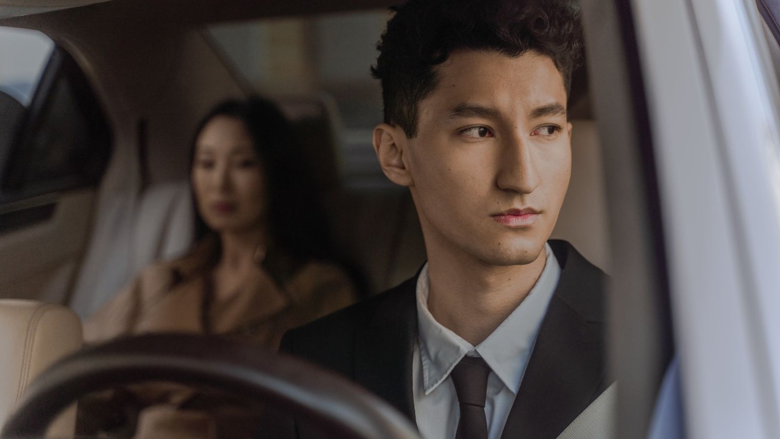 Convoyeur de voiture auto-entrepreneur : revenus, missions et points à anticiper
